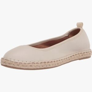 Amazon Essentials Women's Espadrille Ballet Flat in Light Beige Size 10